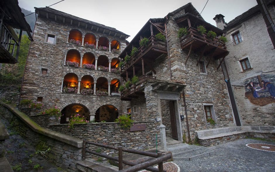 viganella włoska wioska Niezwykłe miejsca w Europie. Włochy niezwykłe miejsca